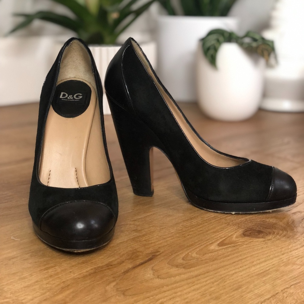 Dolce & Gabbana Two Tone Black Stacked Pumps